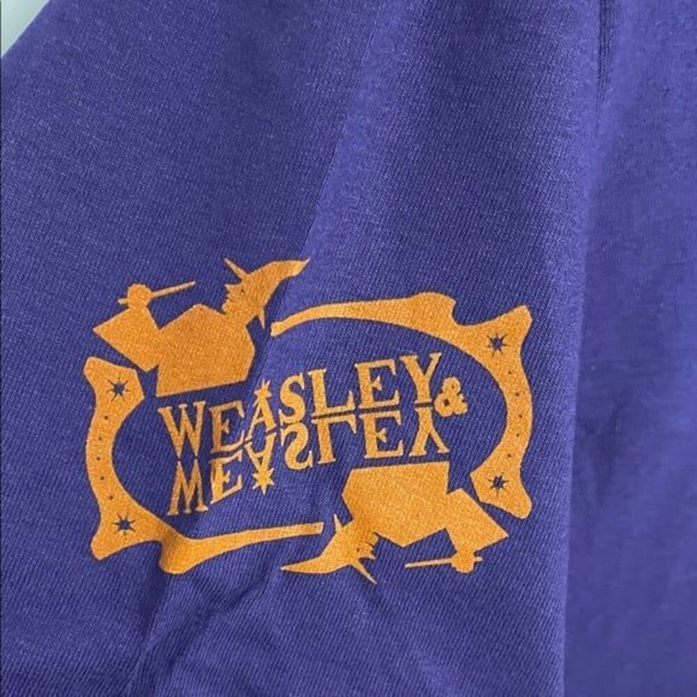 Loot Crate - Harry Potter Purple Weasleys’ Wizard Wheezes T-Shirt Size L - Picture 4 of 5